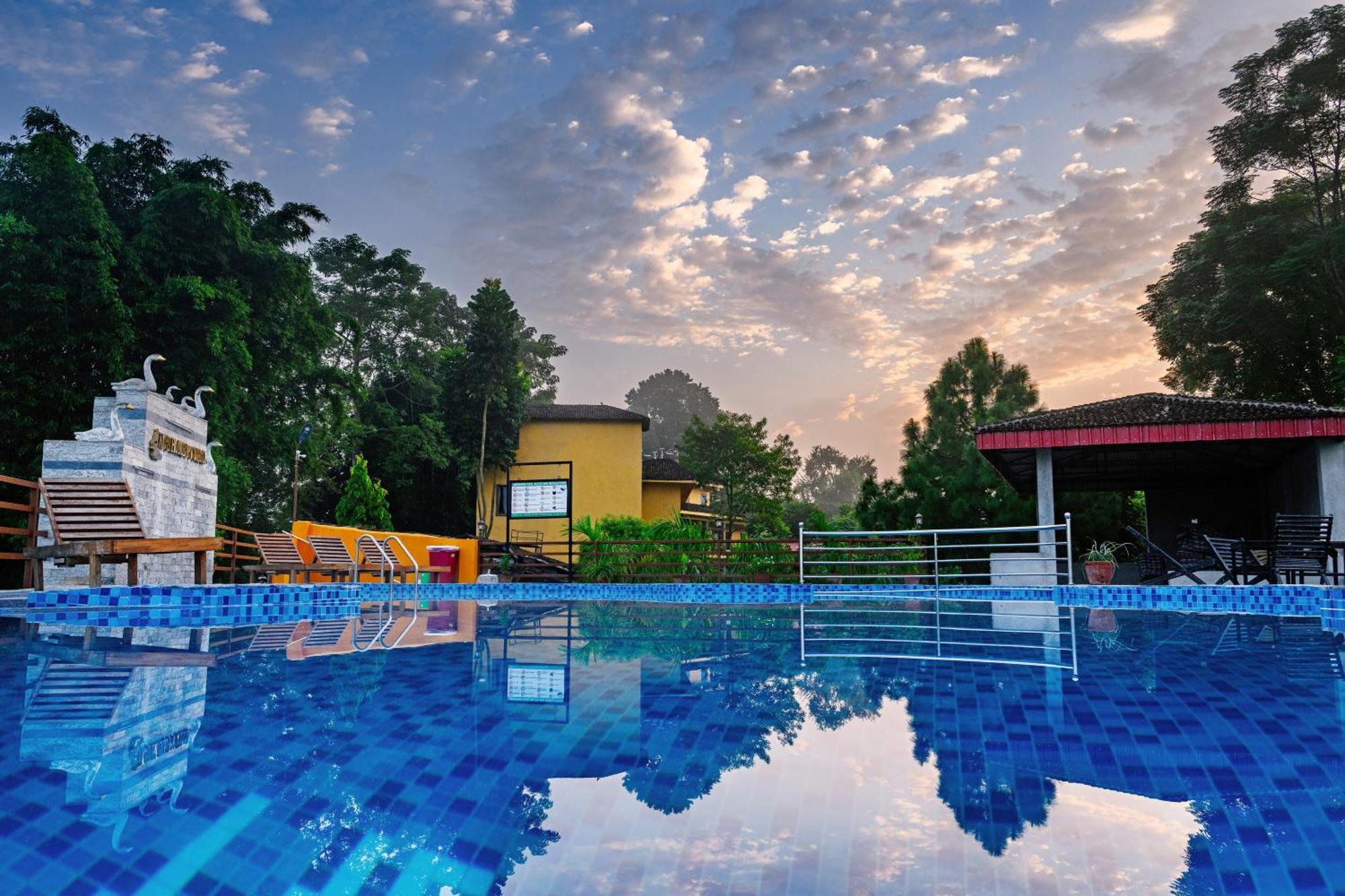 Kc'S Home Sauraha Kültér fotó